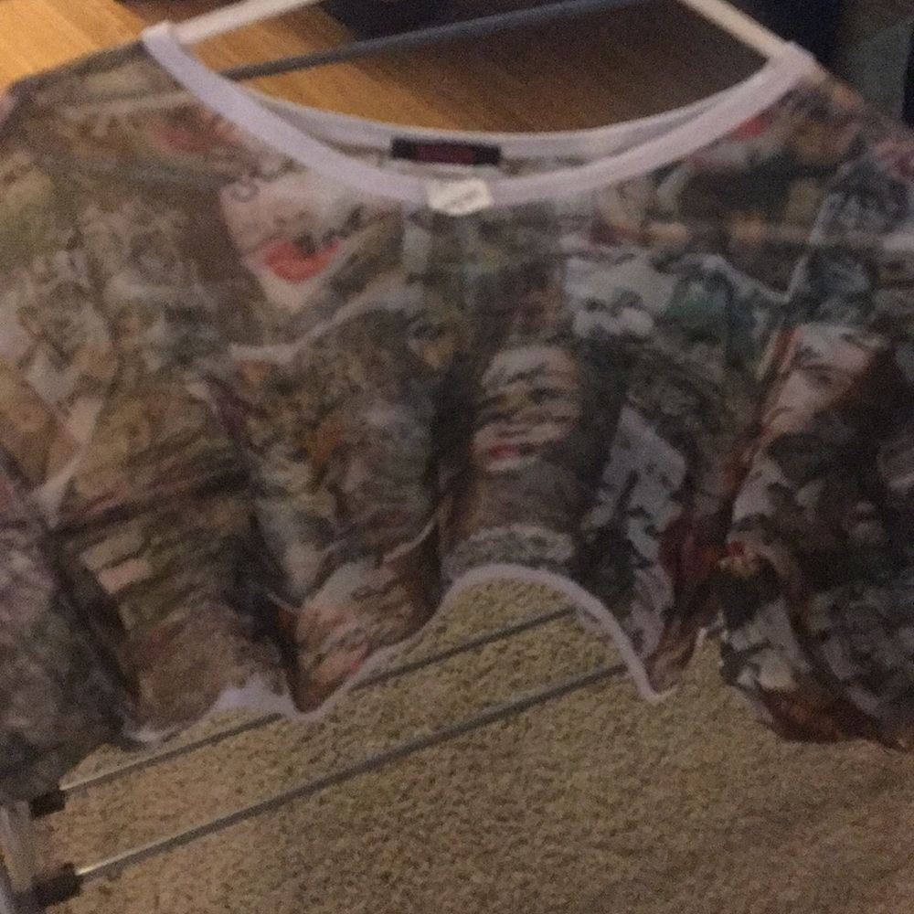 Crop top